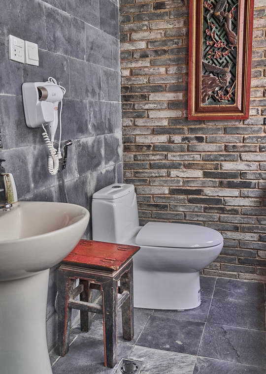 Riverview Suite with Terrace Room Detail