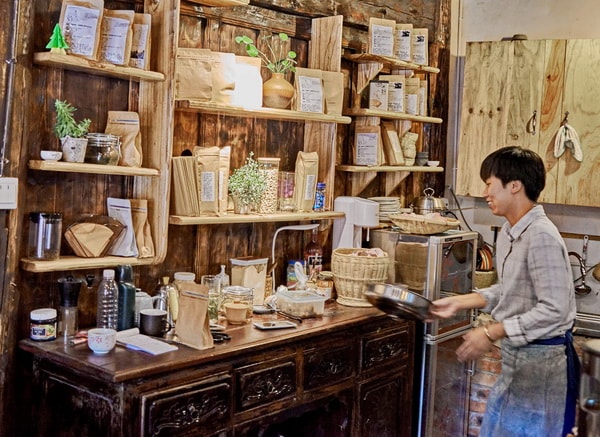 shaxi-china-old-town-friday-market