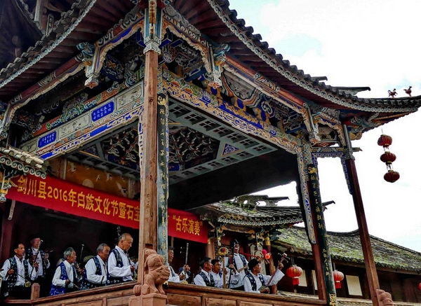 shaxi-china-old-town-friday-market