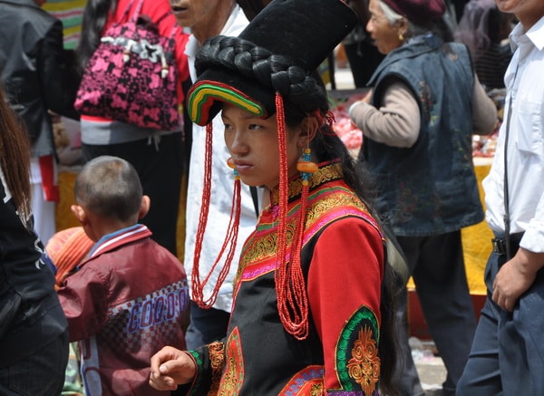 shaxi-china-old-town-friday-market